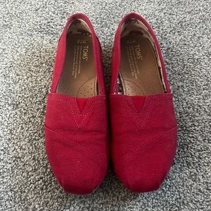 Red TOMS